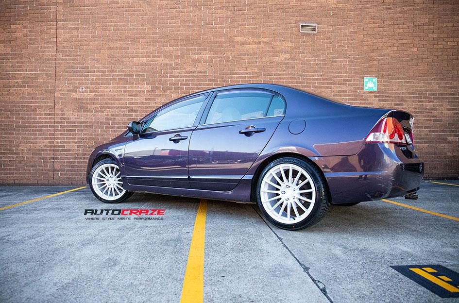 HONDA CIVIC 5 STUD SF05 GLOSS WHITE